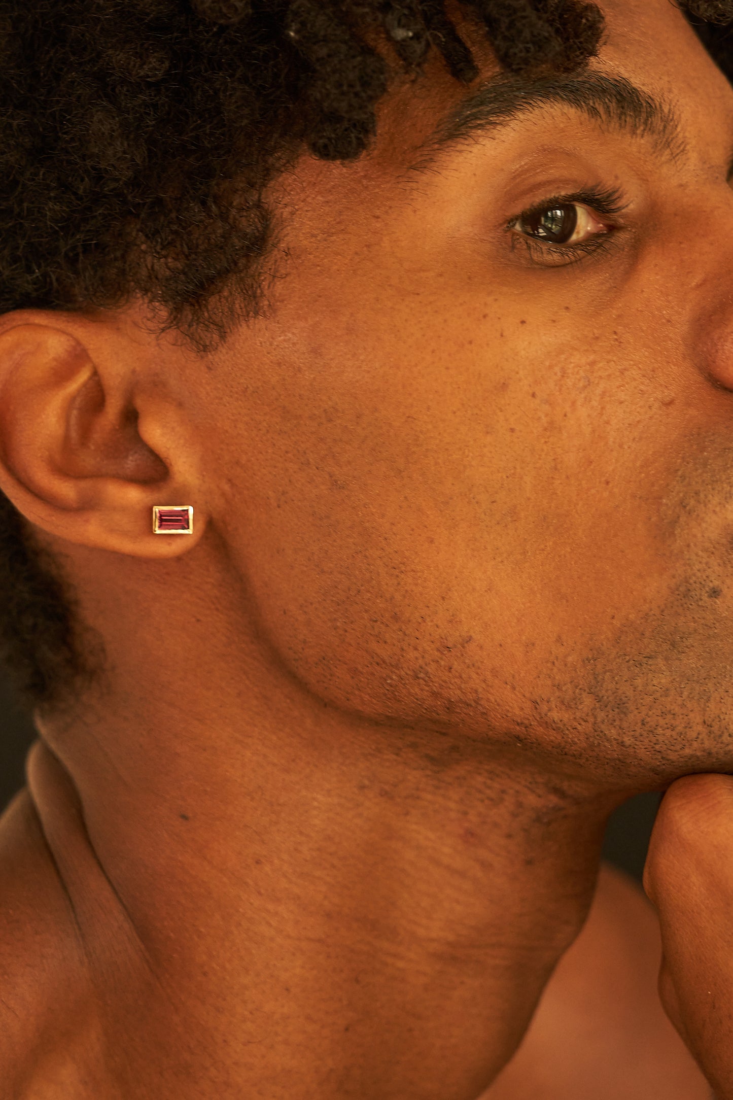 PURPLE RHODOLITE GARNET STUDS