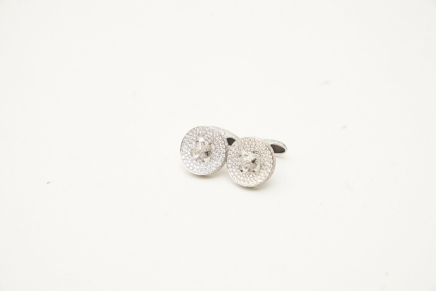 Sui Generis Diamond Cufflinks